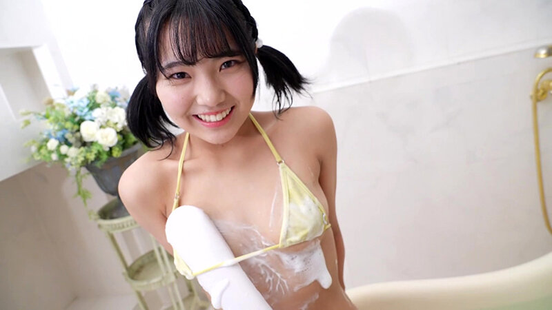 阪口純奈の乳首マッサージ