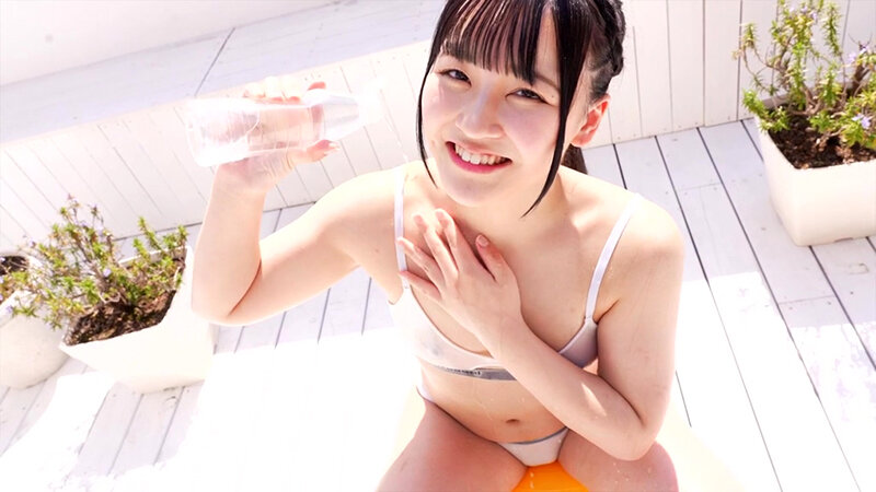 清原美羽の乳首透けスポブラ美乳