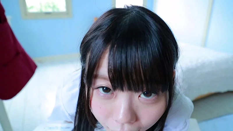 西島心結の制服コスプレ疑似フェラ